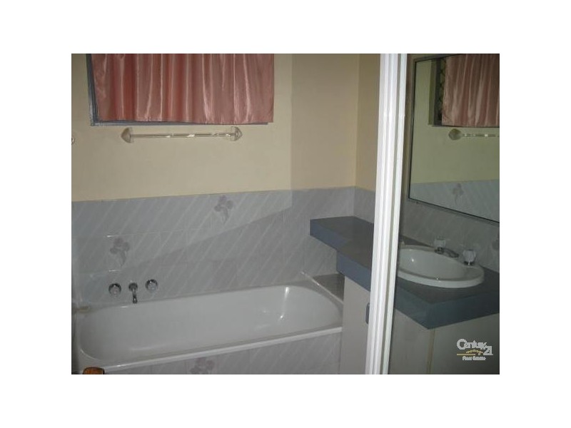 42 Nardoo Street, Fernvale QLD 4306