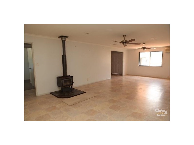 37 Fairway Drive, Hatton Vale QLD 4341