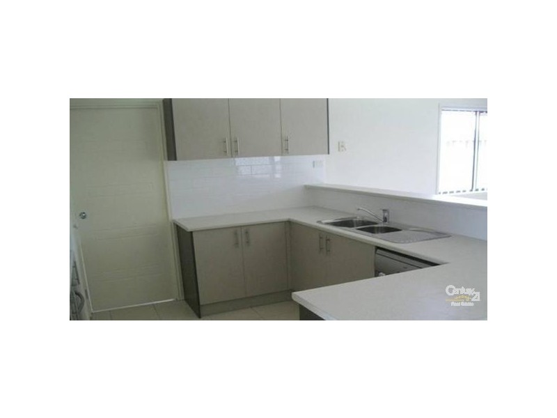 17 Haslingden Park Drive, Lowood QLD 4311