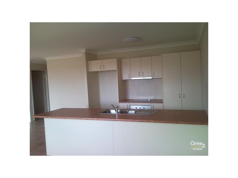 25 Sea Eagle Drive, Lowood QLD 4311