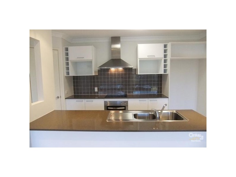 25 Honeywood Drive, Fernvale QLD 4306