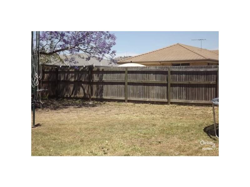 24 Don Street, Lowood QLD 4311