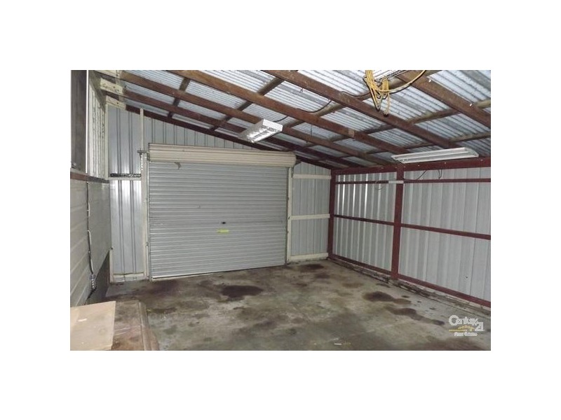 24 Don Street, Lowood QLD 4311