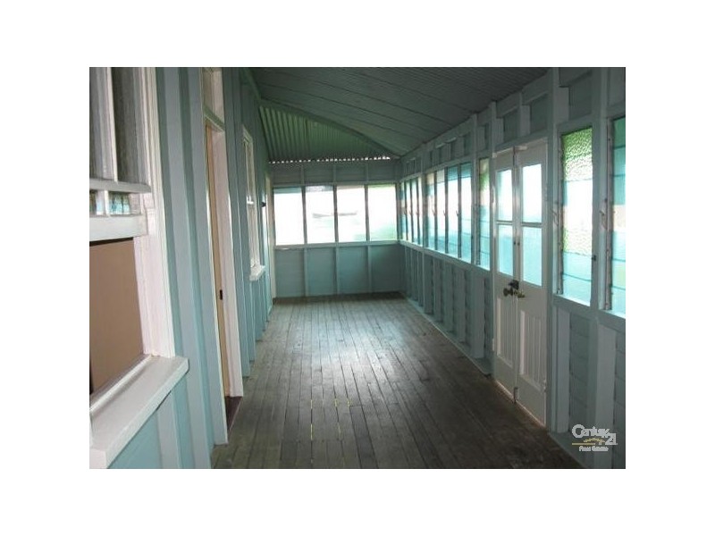 123  Main Street, Lowood QLD 4311