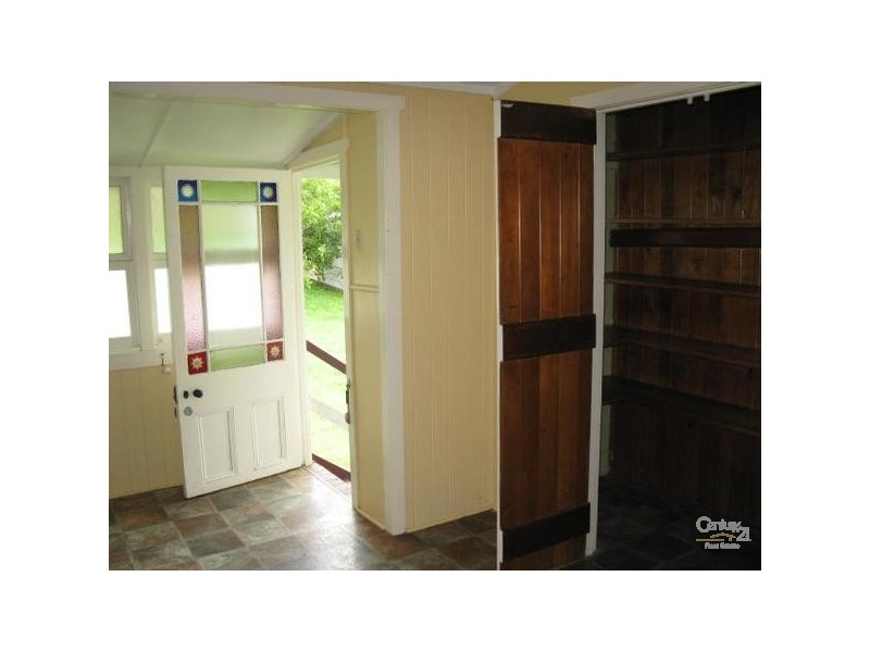 123  Main Street, Lowood QLD 4311