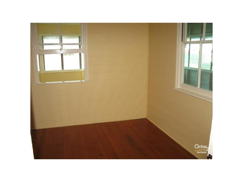 123  Main Street, Lowood QLD 4311