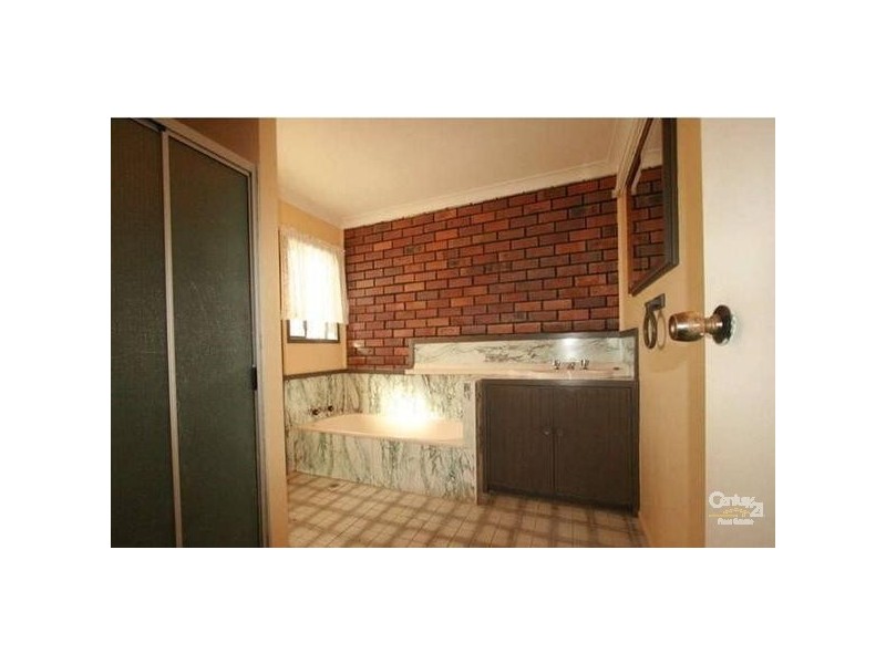 52 Jensens Swamp Road, Lowood QLD 4311