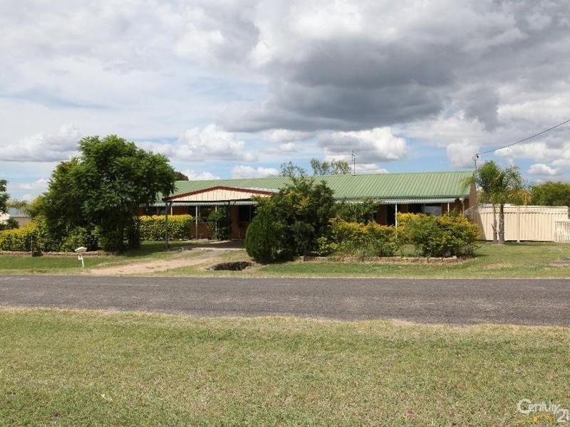 7 Nathan Crt, Plainland QLD 4341