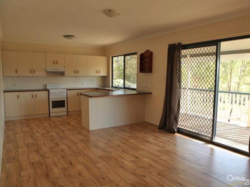 19 Daintree Court, Fernvale QLD 4306