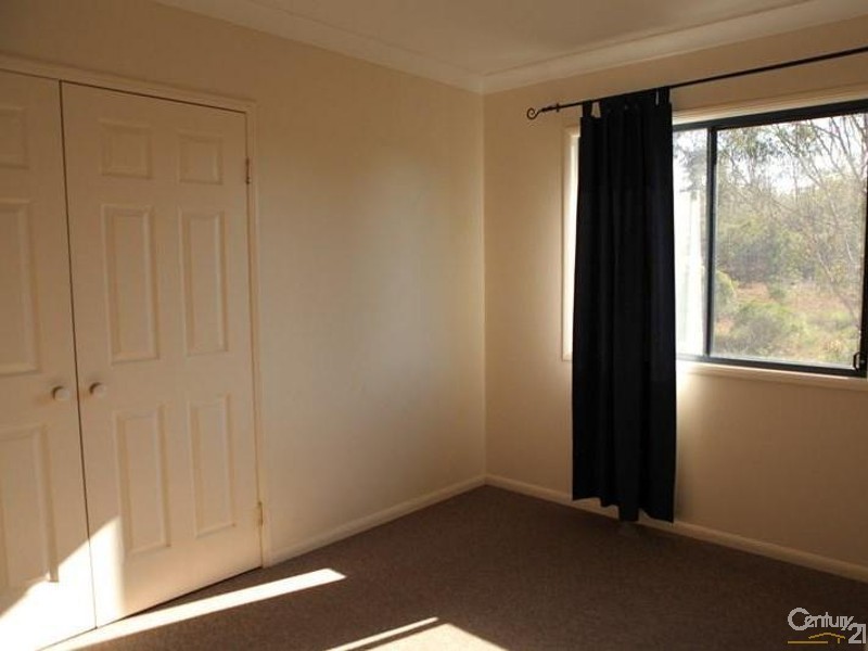 19 Daintree Court, Fernvale QLD 4306