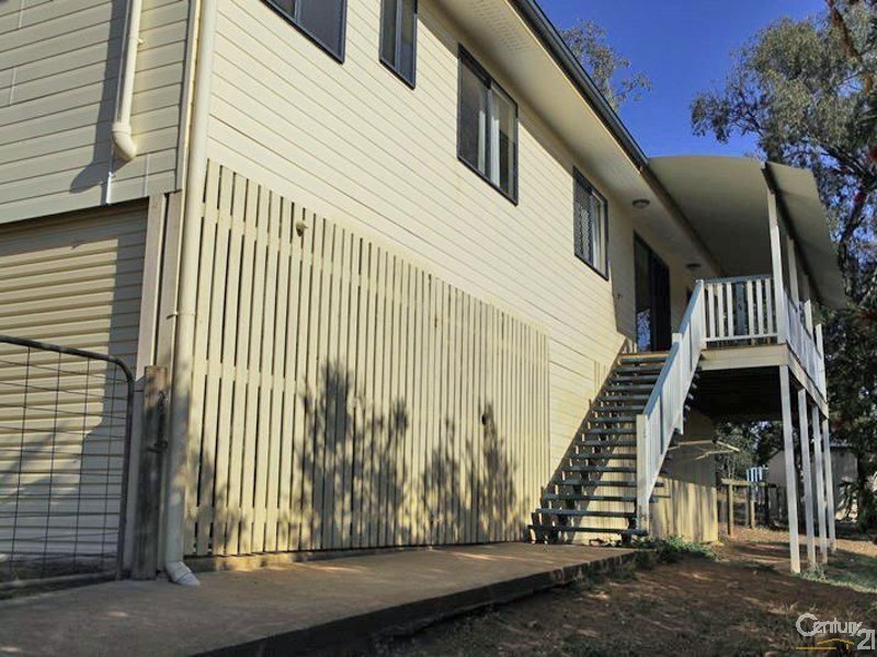 19 Daintree Court, Fernvale QLD 4306