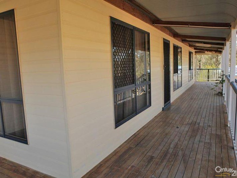 19 Daintree Court, Fernvale QLD 4306