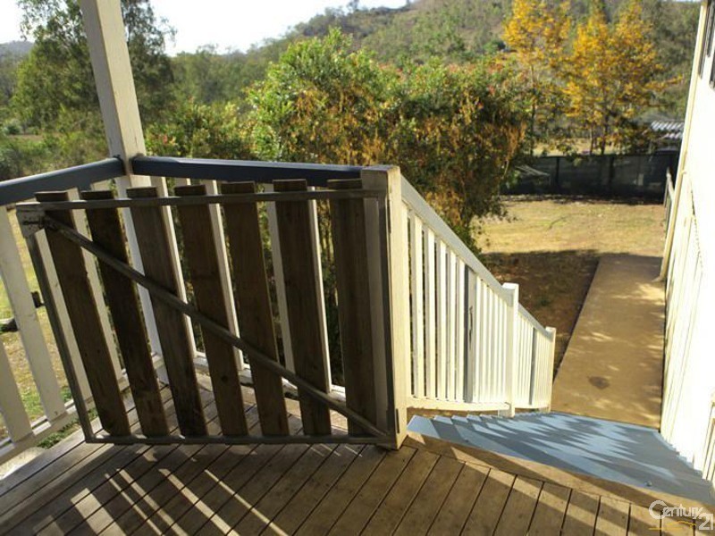 19 Daintree Court, Fernvale QLD 4306