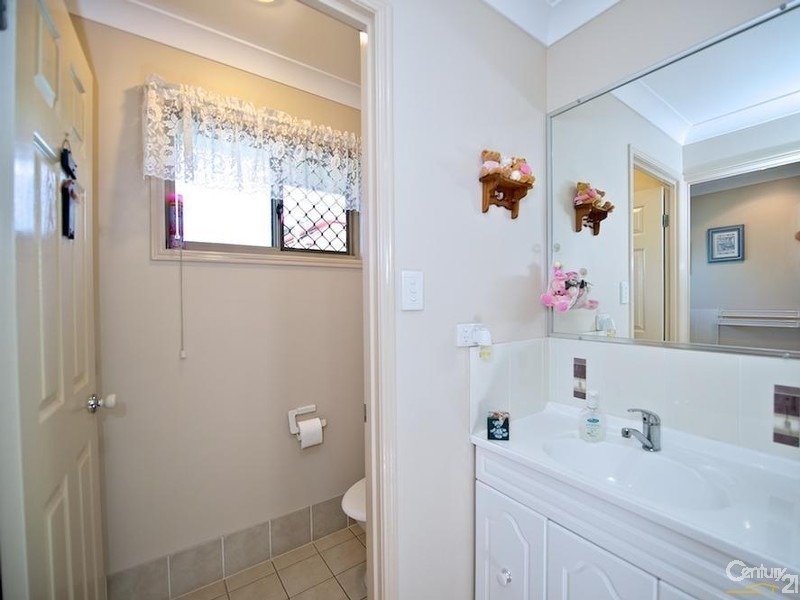 15 Manthey Road, Tarampa QLD 4311