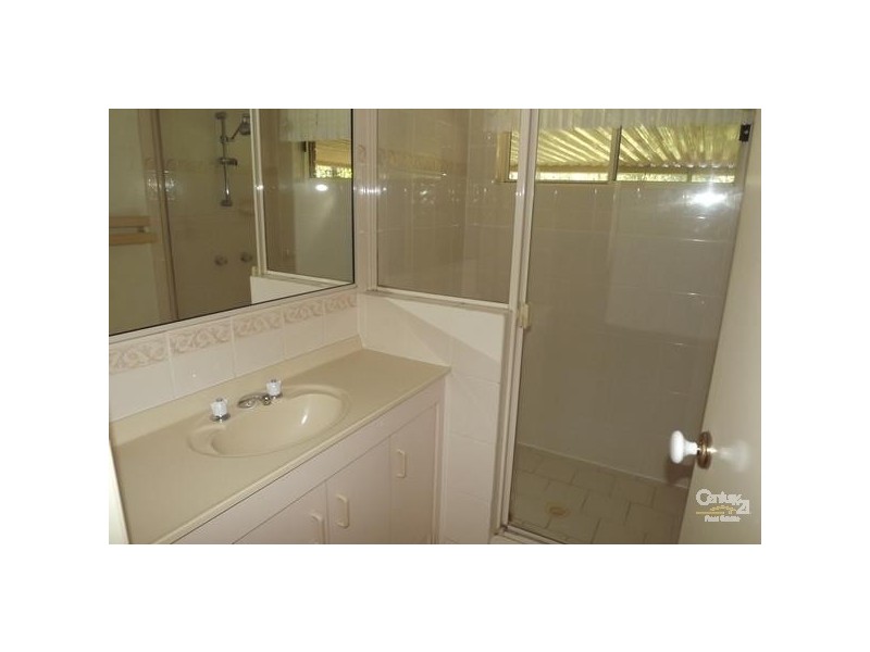 38 Blue Gum Drive, Lowood QLD 4311