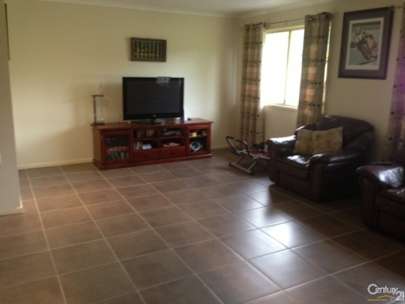 3747 Forest Hill Fernvale Rd, Fernvale QLD 4306