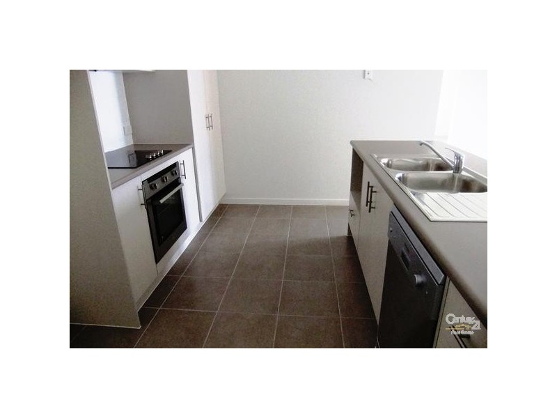 92 Honeywood Drive, Fernvale QLD 4306