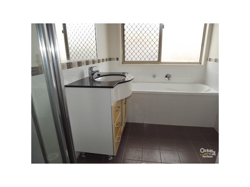 5  Oxford Court, Laidley QLD 4341