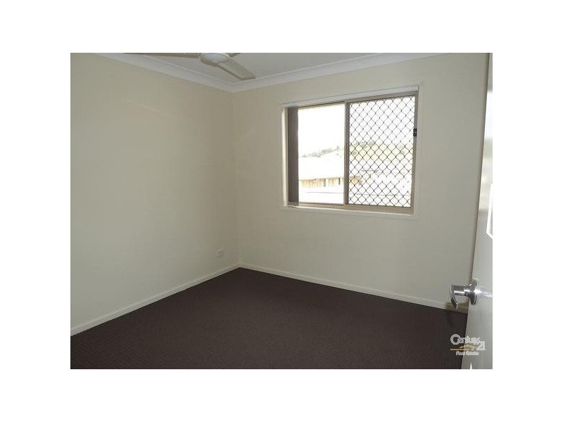 12 Spoonbill Court, Lowood QLD 4311