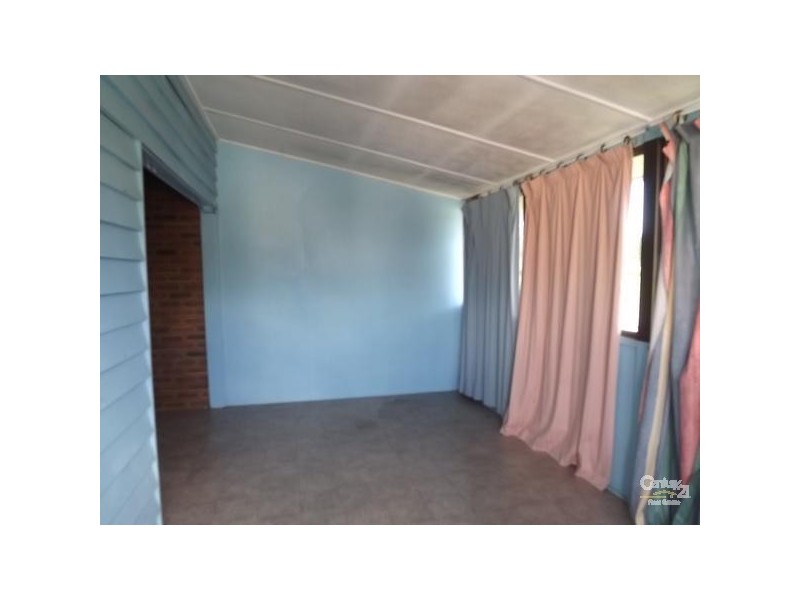 1/1 Daniel Street, Lowood QLD 4311