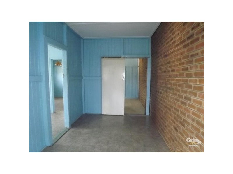 1/1 Daniel Street, Lowood QLD 4311