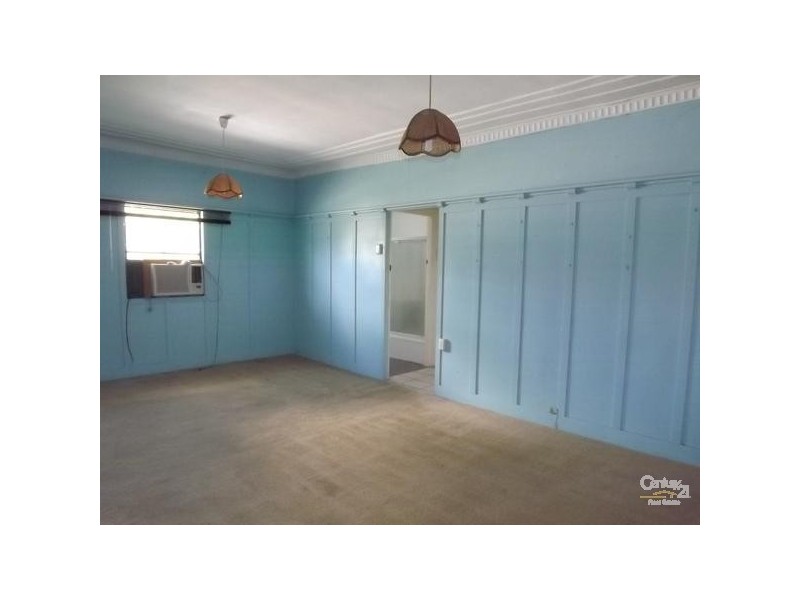 1/1 Daniel Street, Lowood QLD 4311