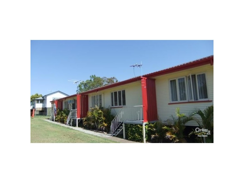 4/2  Daniel Street, Lowood QLD 4311