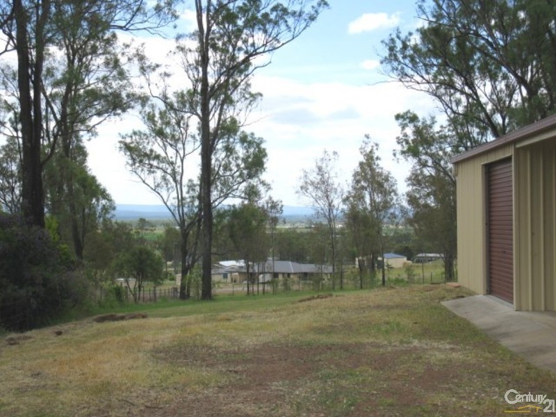 65 Cricket Rd, Regency Downs QLD 4341