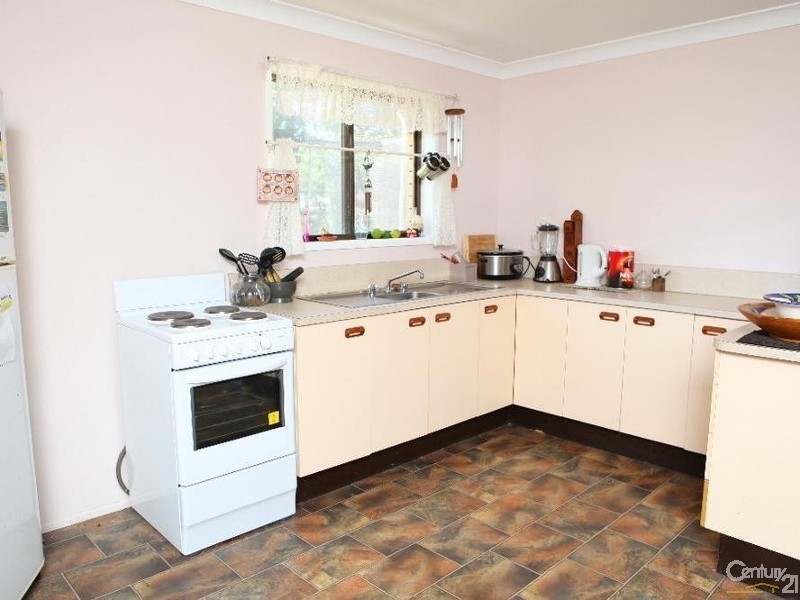 5 Blue Gum, Lowood QLD 4311