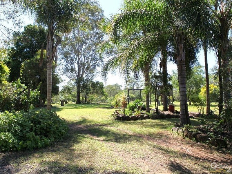 5 Blue Gum, Lowood QLD 4311