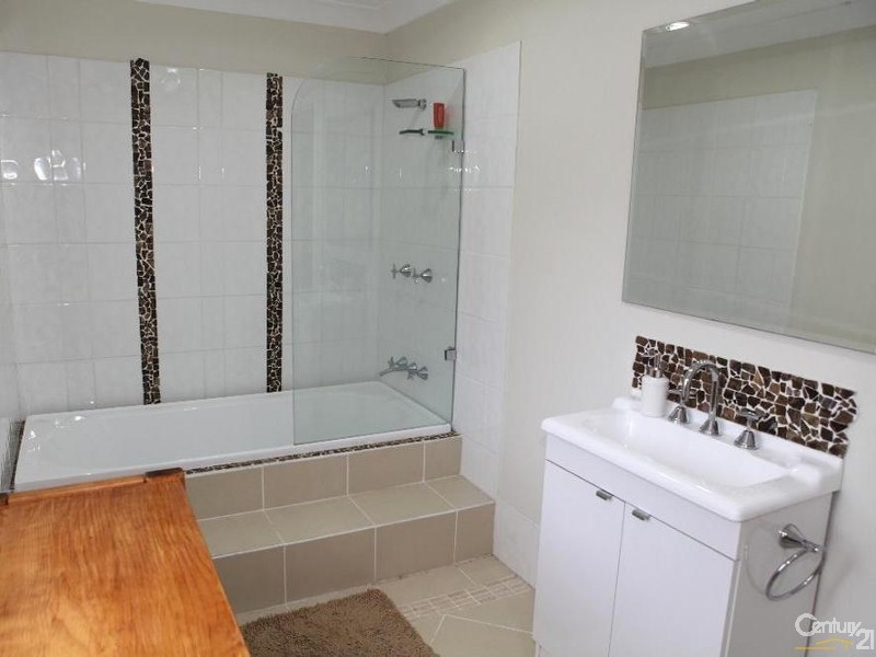 289 Lowood Minden Rd, Tarampa QLD 4311