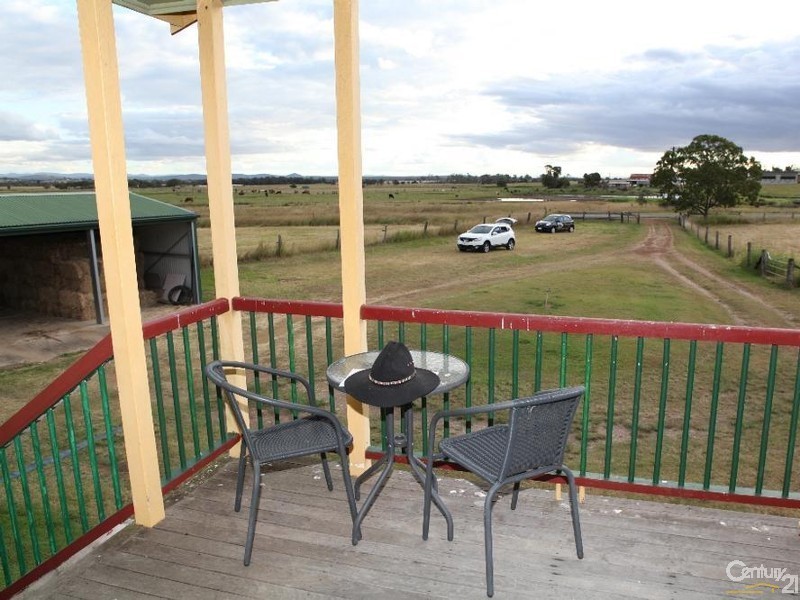 289 Lowood Minden Rd, Tarampa QLD 4311