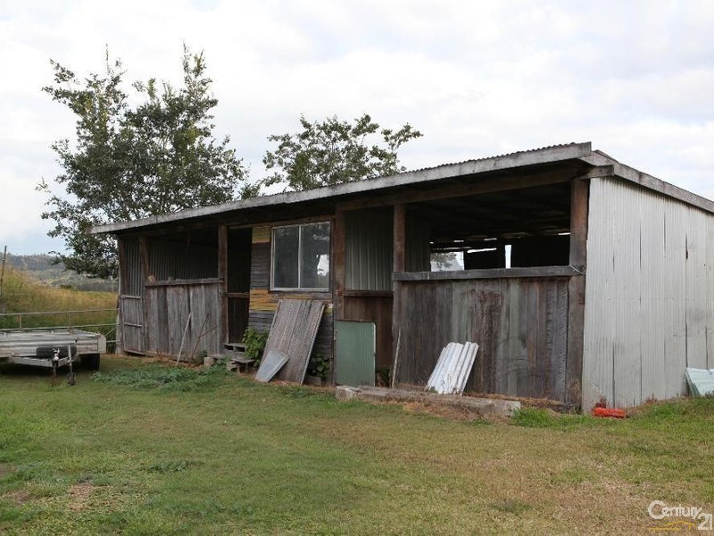 289 Lowood Minden Rd, Tarampa QLD 4311