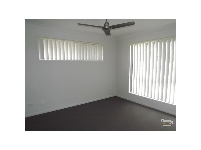 8 Littleford Circuit, Bundamba QLD 4304