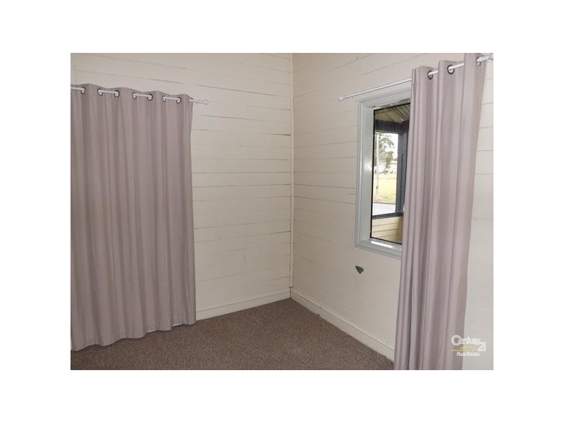 70 Railway Street, Lowood QLD 4311