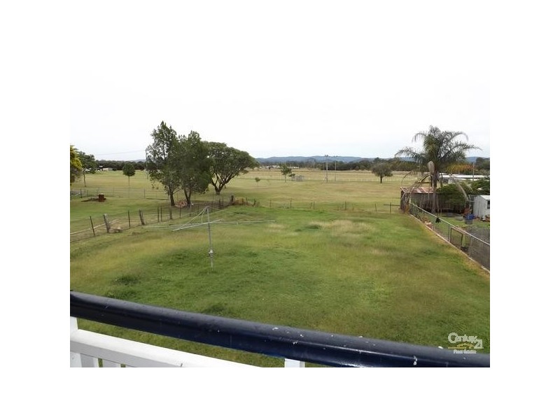 70 Railway Street, Lowood QLD 4311