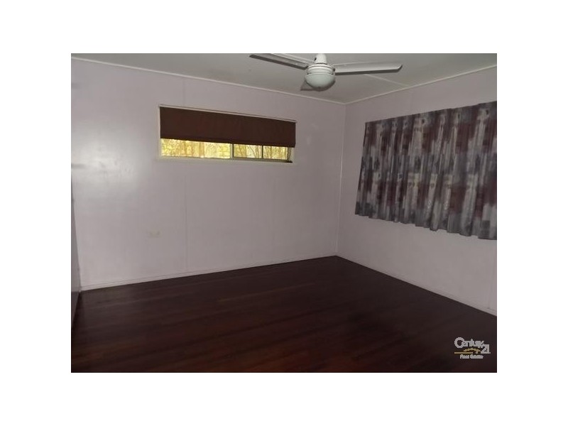 15 Park Street, Lowood QLD 4311