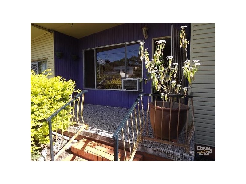 15 Park Street, Lowood QLD 4311