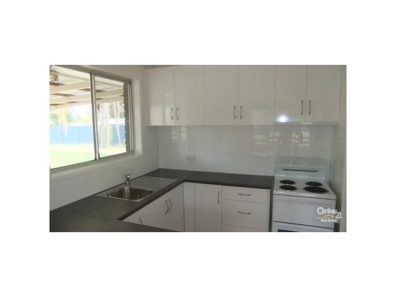 20 Macaulay Street, Fernvale QLD 4306