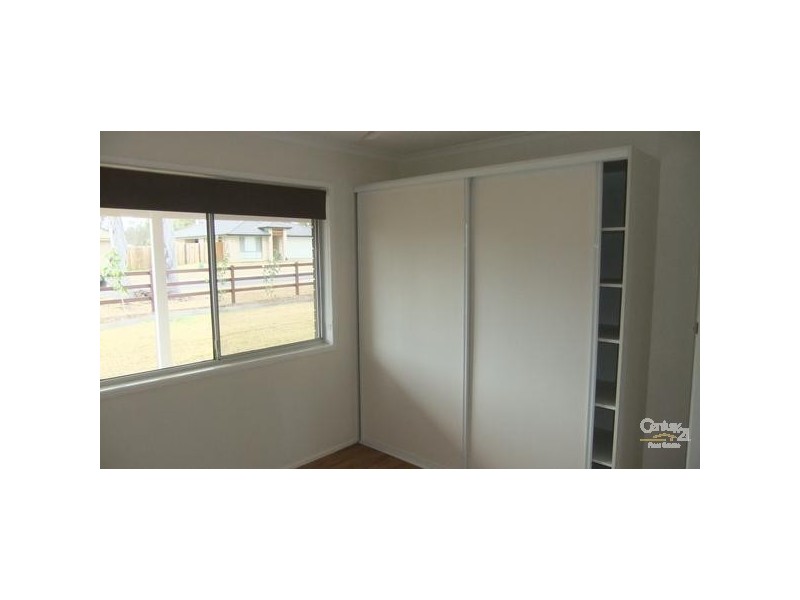 20 Macaulay Street, Fernvale QLD 4306