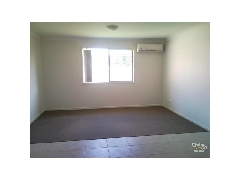 8 Heron Close, Lowood QLD 4311