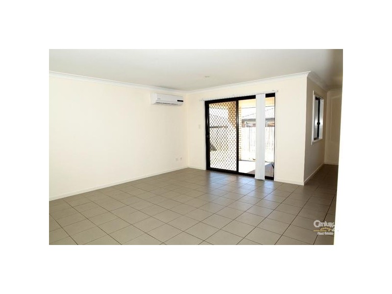 10 Honeyeater Place, Lowood QLD 4311