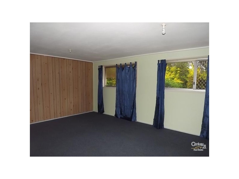 5 Broad Street, Brassall QLD 4305