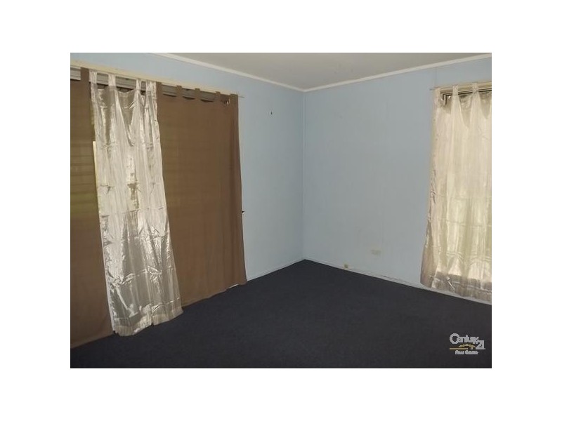 5 Broad Street, Brassall QLD 4305