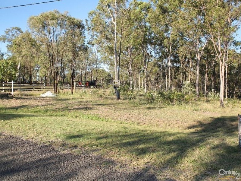 19 Lawrence Crt, Regency Downs QLD 4341