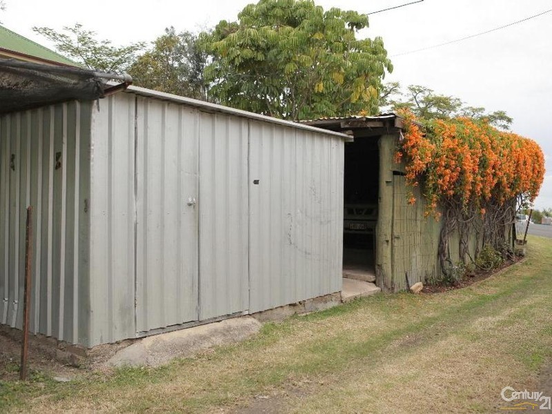 10 Church St, Lowood QLD 4311