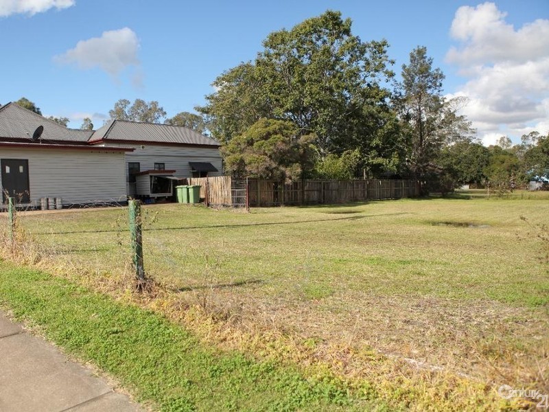 3 Main Street, Coominya QLD 4311