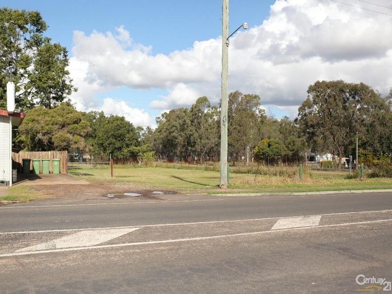 3 Main Street, Coominya QLD 4311