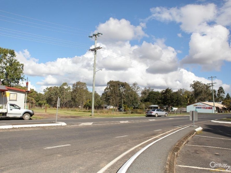 3 Main Street, Coominya QLD 4311