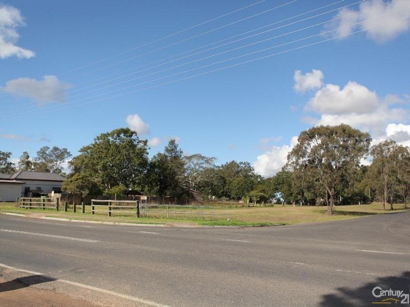 3 Main Street, Coominya QLD 4311